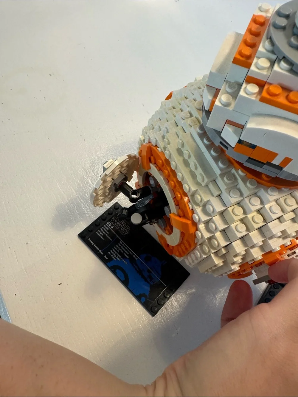 BB-8 Droid LEGO Model   BB-8 75187 - White & Orange